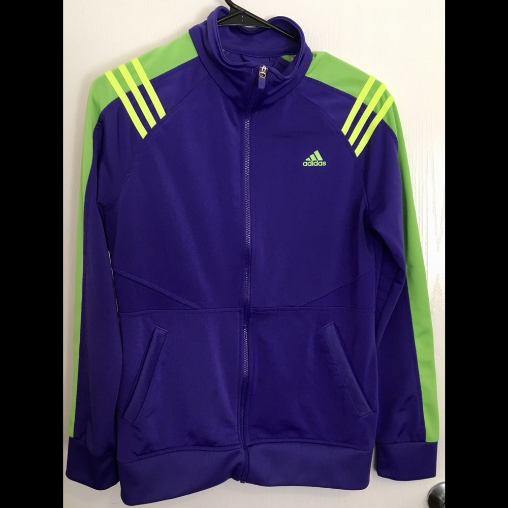 🐲Women’s Adidas Track Jacket🍄